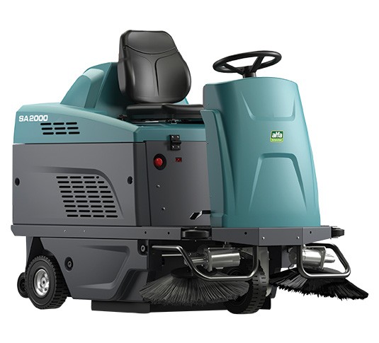 SA2000 Varredeira compacta a bateria de operação a bordo alt 1