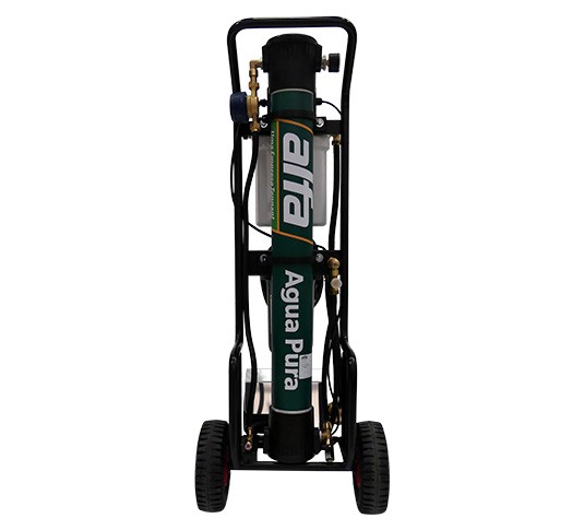 Água Pura Limpeza de vidros alt 5