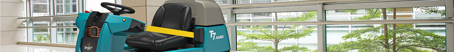 Robot lavapavimenti T7AMR che pulisce un ospedale