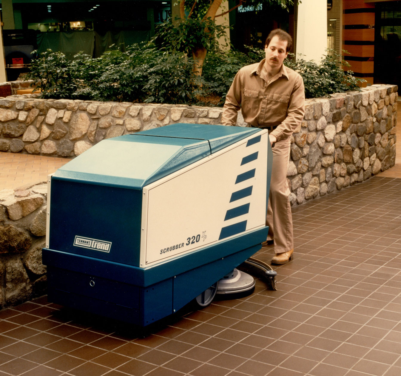 Tennant Trend Walk-Behind Scrubber Tennant Trend Walk-Behind Scrubber