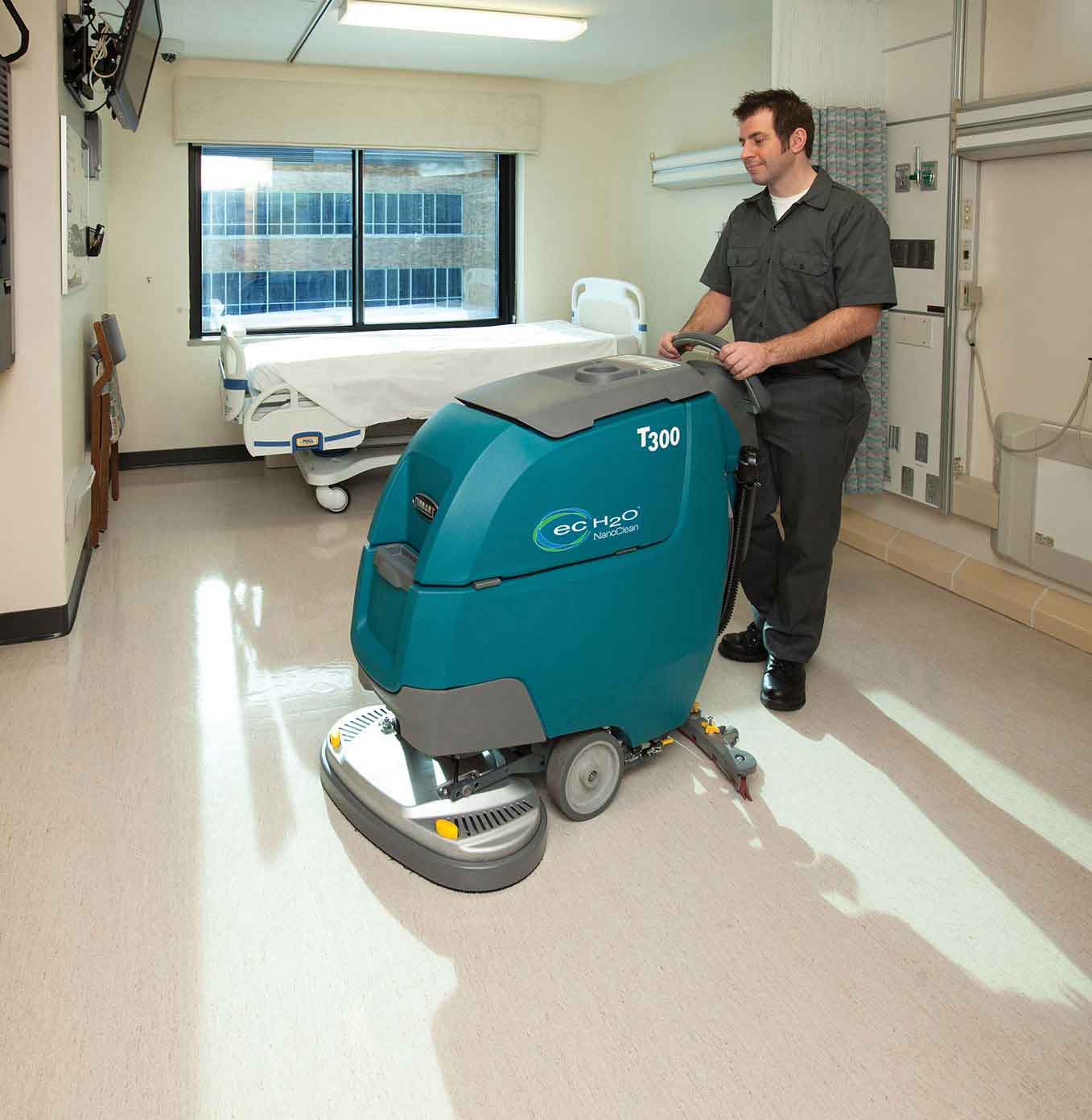T300e Walk-Behind Scrubber alt 4