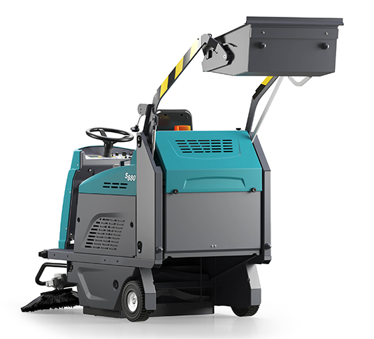 S880 Compact Battery Ride-On Sweeper alt 2