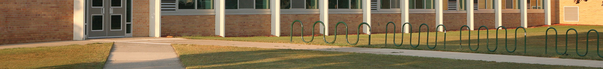 Outdoor cleaning best practices for schools