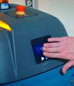 Tennant T7AMR-Bedienungskonsole ermöglicht Touchscreen-Funktionalität Tennant T7AMR-Bedienungskonsole ermöglicht Touchscreen-Funktionalität