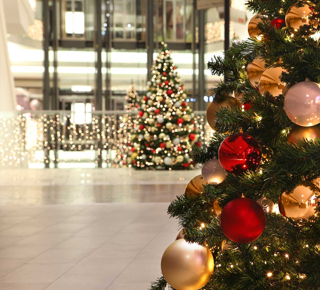 Retail holiday image Retail holiday image