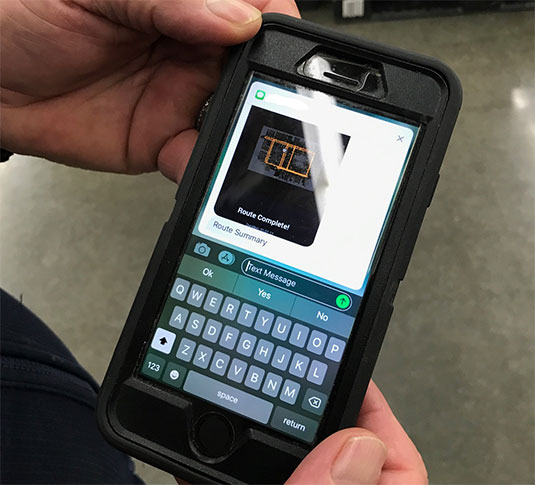 Mobile route complete notification from robotic cleaning machine Mobile route complete notification from robotic cleaning machine