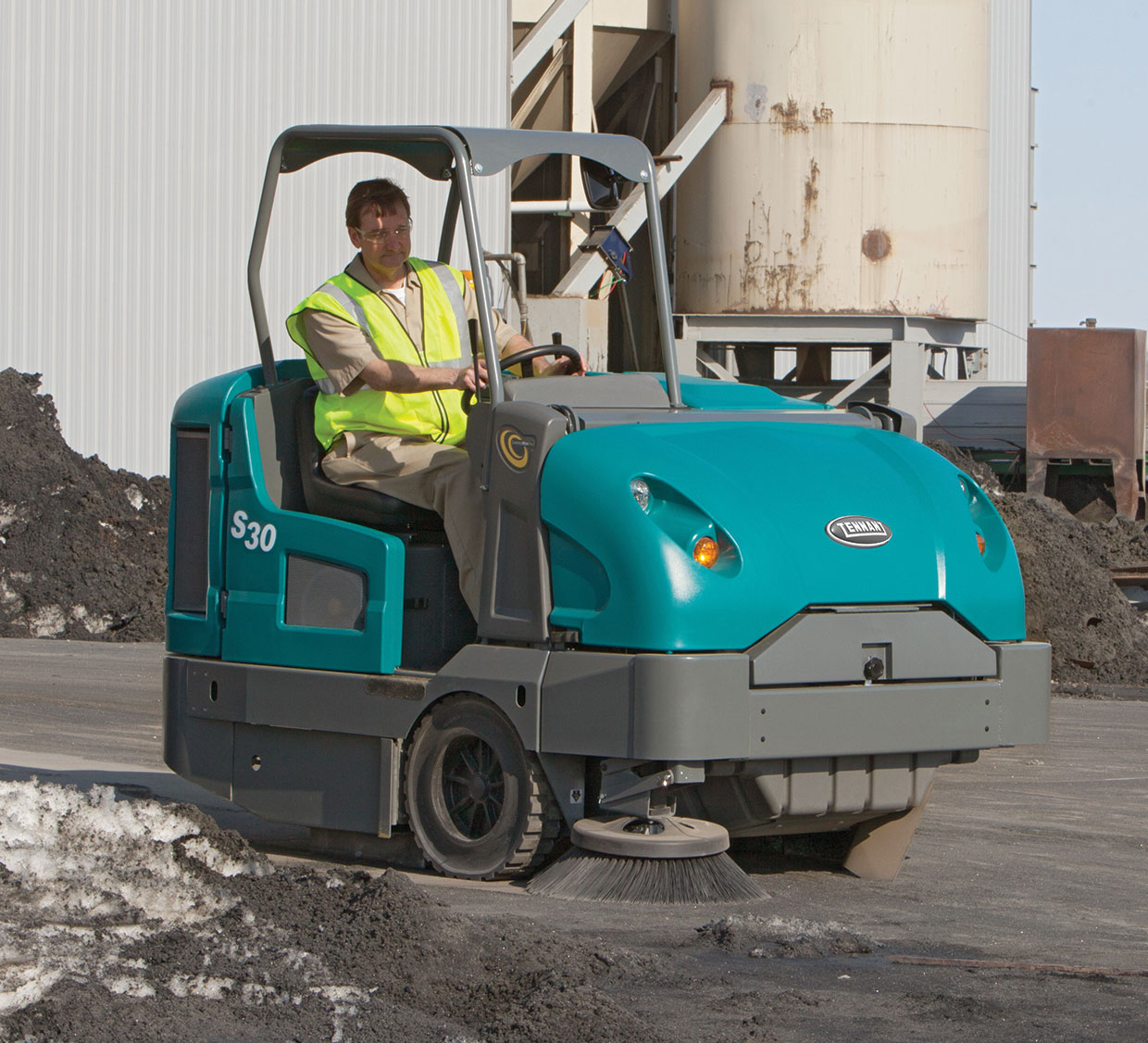 Choose the right sweeper brush for your application Choose the right sweeper brush for your application