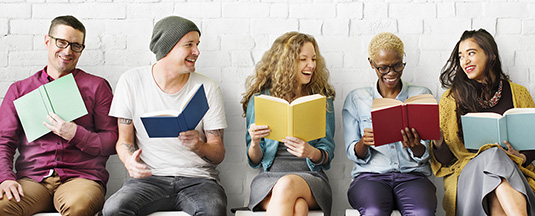 Friends reading image Friends reading image