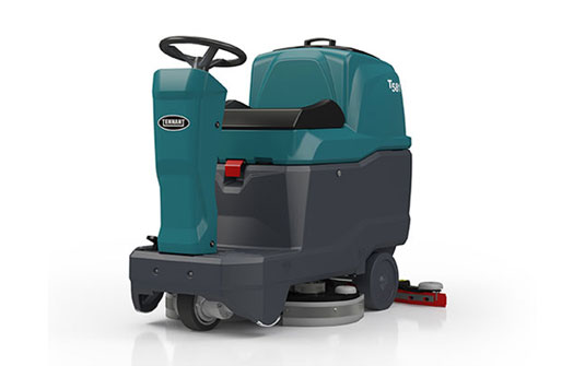 Tennant T581 floor scrubber