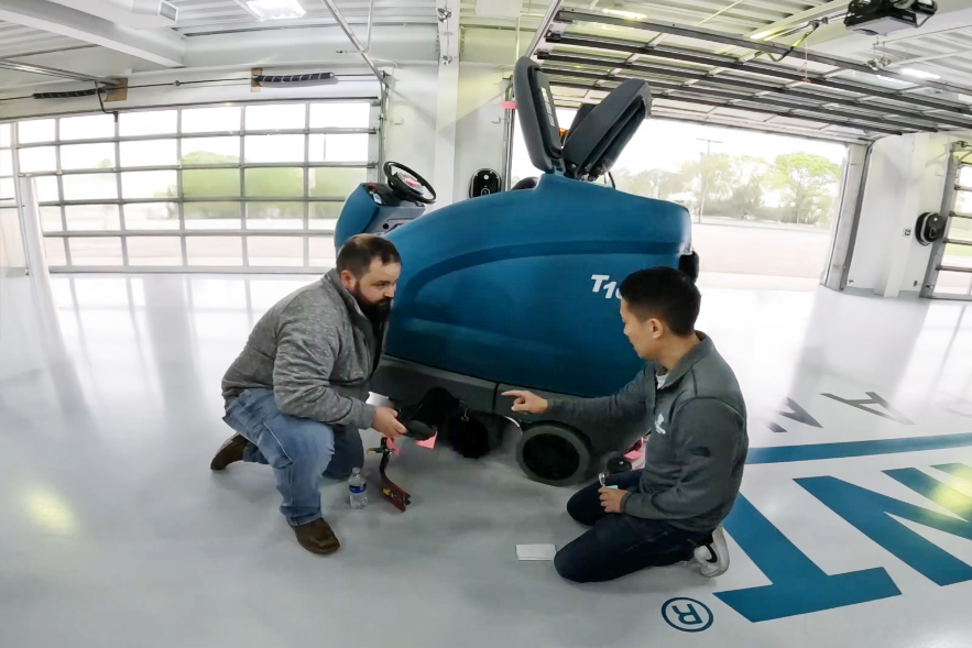 The Tennant Industrial Design team consults with customers to understand their cleaning challenges. The Tennant Industrial Design team consults with customers to understand their cleaning challenges.