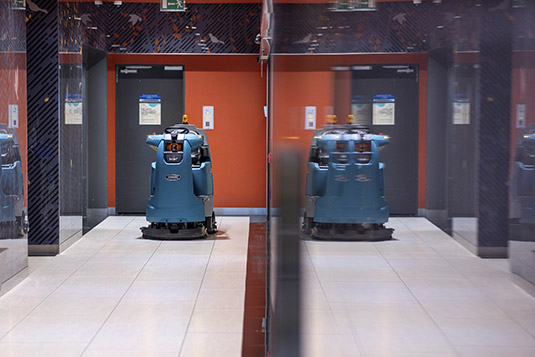 T7AMR Robotic Scrubber Cleaning the Hallway