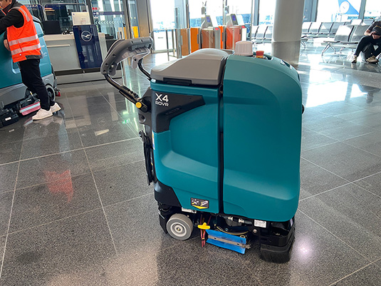 X4rovr Robotic Scrubber Cleaning the Airport X4rovr Robotic Scrubber Cleaning the Airport