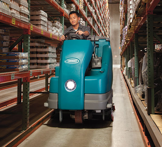 All American Foods - Restregadora de operador sentado Tennant T16 con ec-H2O All American Foods - Restregadora de operador sentado Tennant T16 con ec-H2O