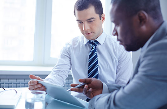 Leasing e finanziamento delle attrezzature del Tennant Leasing e finanziamento delle attrezzature del Tennant